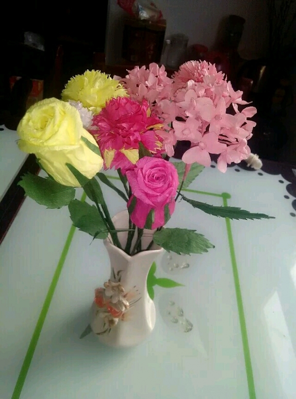 酒杯玫瑰纸藤花制作图解_图解大全 酒杯玫瑰纸藤花制作图解
