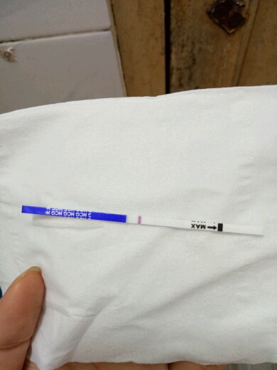 有没有隐约看到第二条杠?