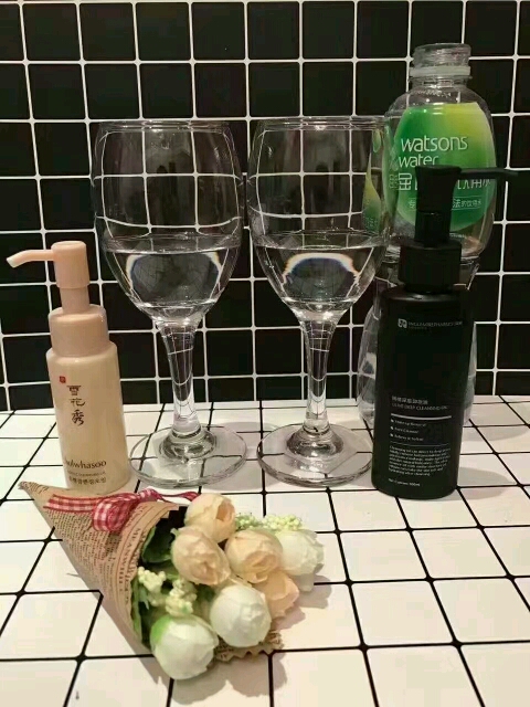 教你简单测试卸妆油是否含有乳化剂、矿物油