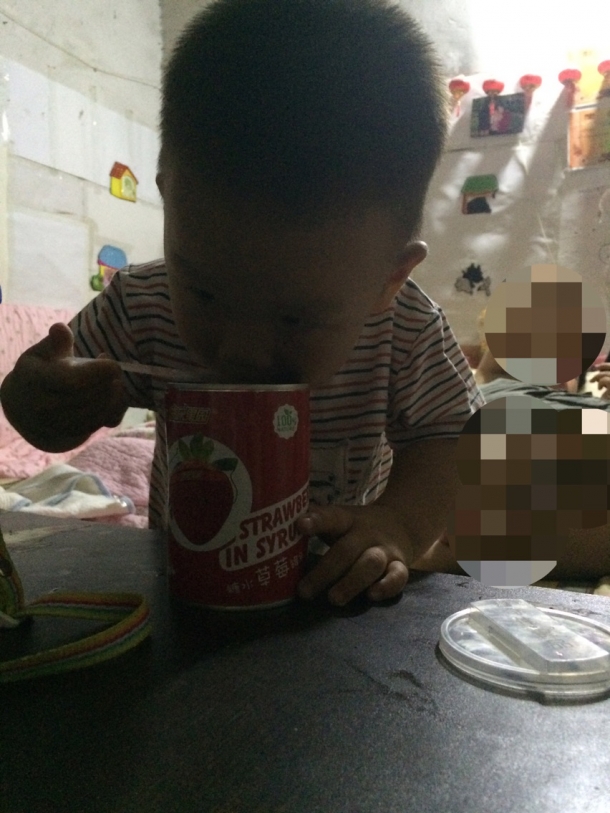 儿子爱上了奇乐果园水果罐头 - 幼儿护理论坛