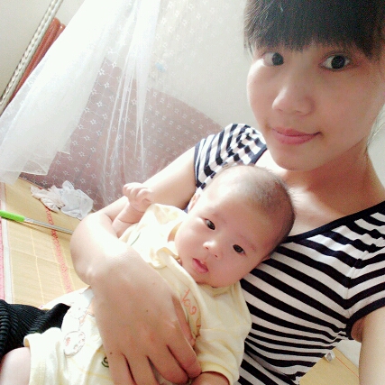 为什么耳朵不对称?不知道怎么办?