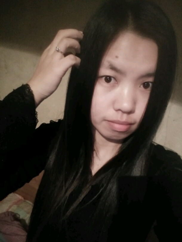 用什么洗发水能治疗掉发分叉干枯 - 流行时尚论