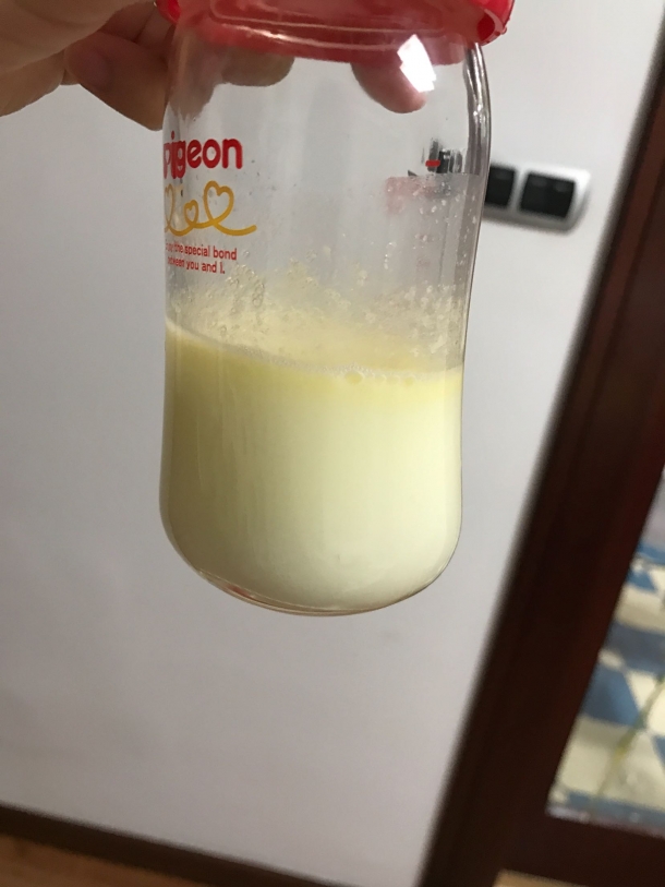 解冻后的母乳这样子 能喝吗