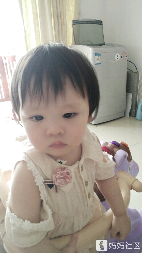 只有目光短浅没文化没见识才会骂别人生女儿!