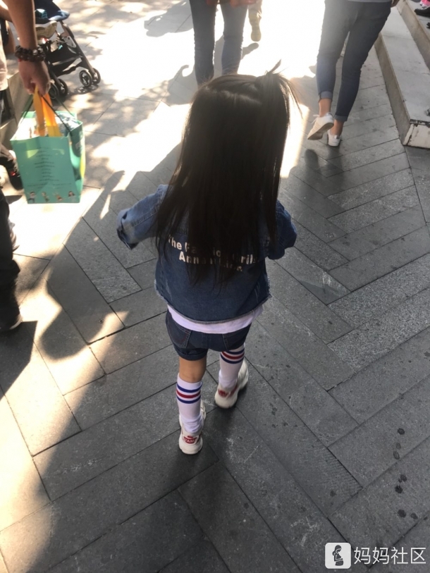 四岁多穿尿不湿的有吗