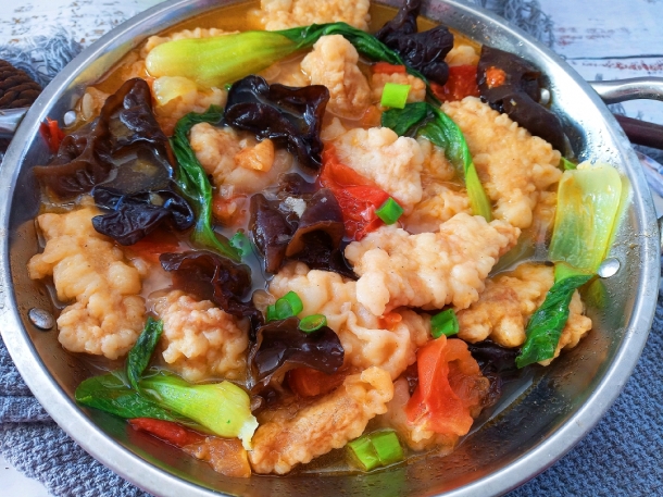 不加一滴醋的酸汤小酥肉--春天这么吃肉不上火