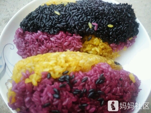彩色糯米饭
