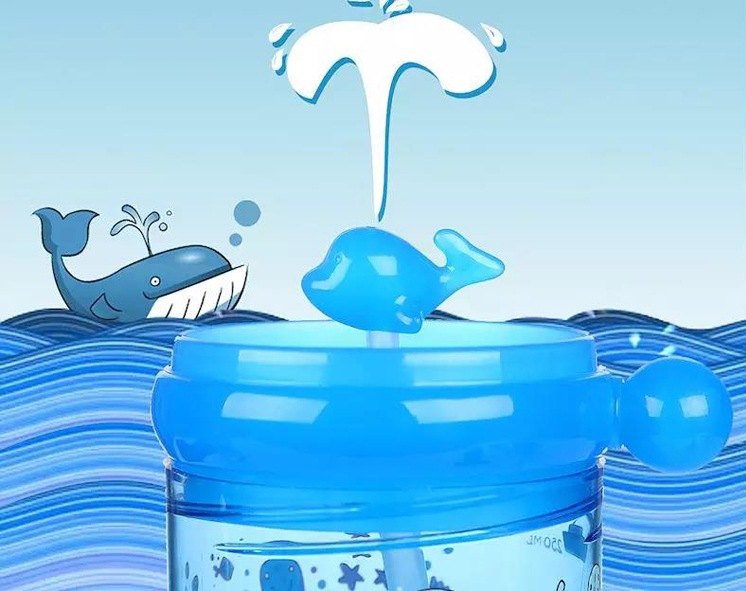 gogobabay鲸鱼奇趣杯,独特的喷水鲸鱼设计 能在吸水同时看到喷水的小