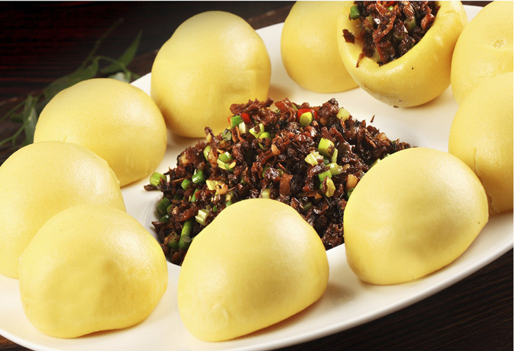 大拌菜     皮蛋豆腐   热菜:糖醋里脊   外婆杂粮包  炸河虾   农家