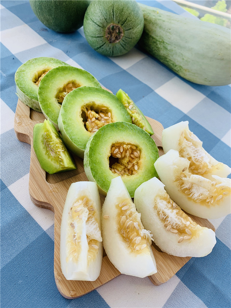 北京停发贵妃蜜甜瓜上市5斤包邮皮薄肉脆含糖量高甜而不腻清香爽口